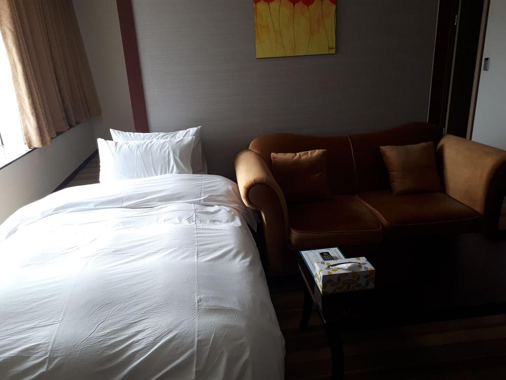 Philos Hotel Pohang Exteriör bild
